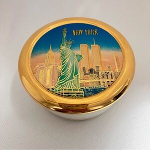 Porcelain 3" Chokin Trinket Box 24K Gold Trim NY Twin Towers Statue of Liberty